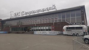 Апатиты, Дворец культуры им. Егорова Театрально-концертное агентство "Звёздный дождь"